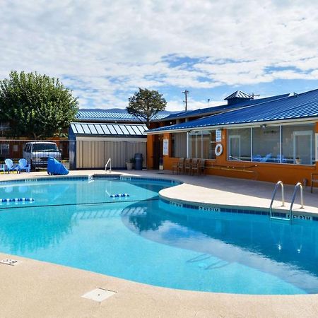 The Classic Desert Aire Hotel Аламогордо Екстериор снимка