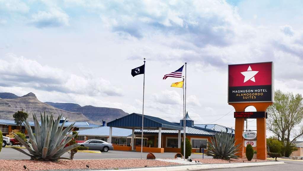 The Classic Desert Aire Hotel Аламогордо Екстериор снимка