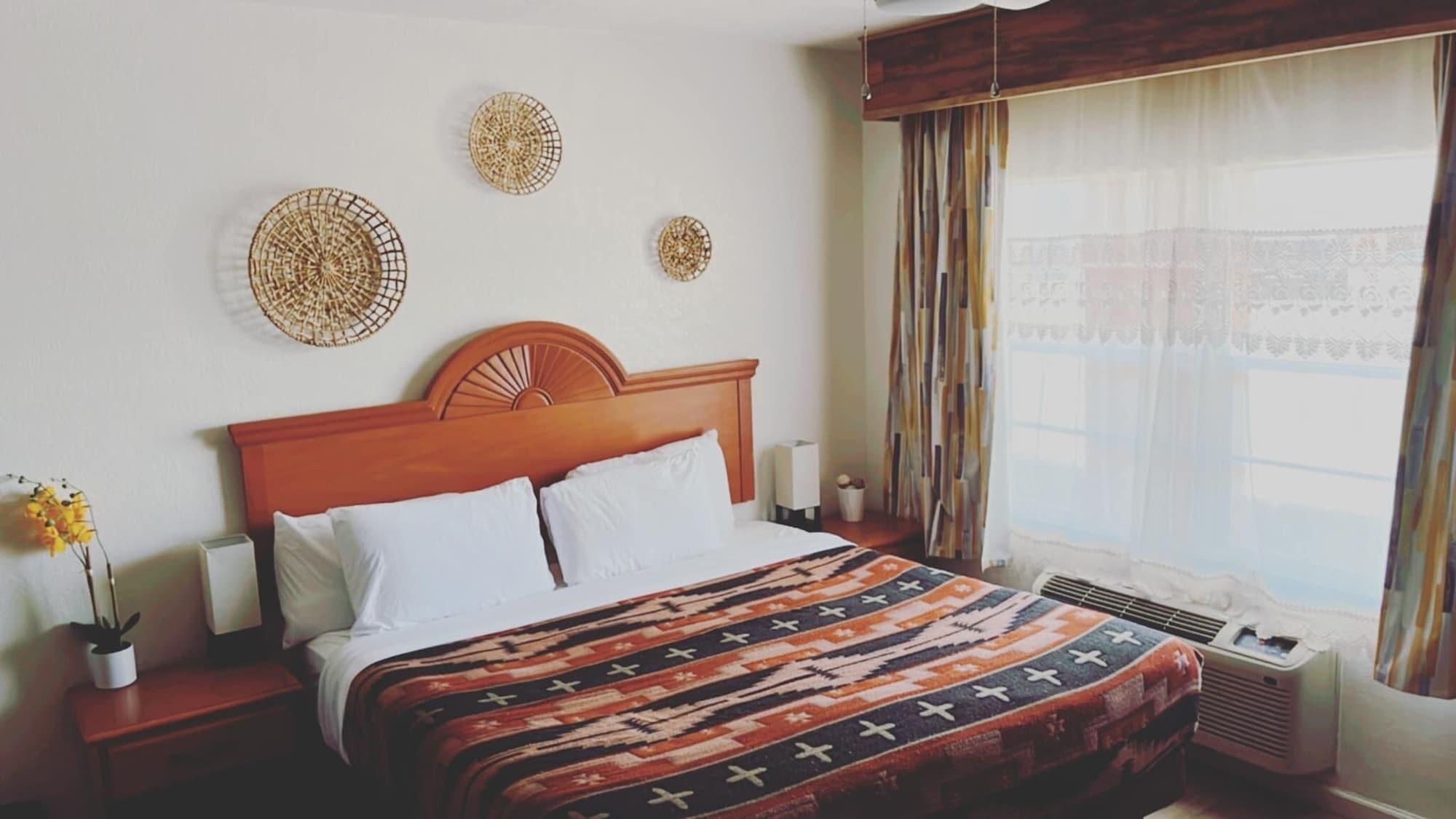 The Classic Desert Aire Hotel Аламогордо Екстериор снимка