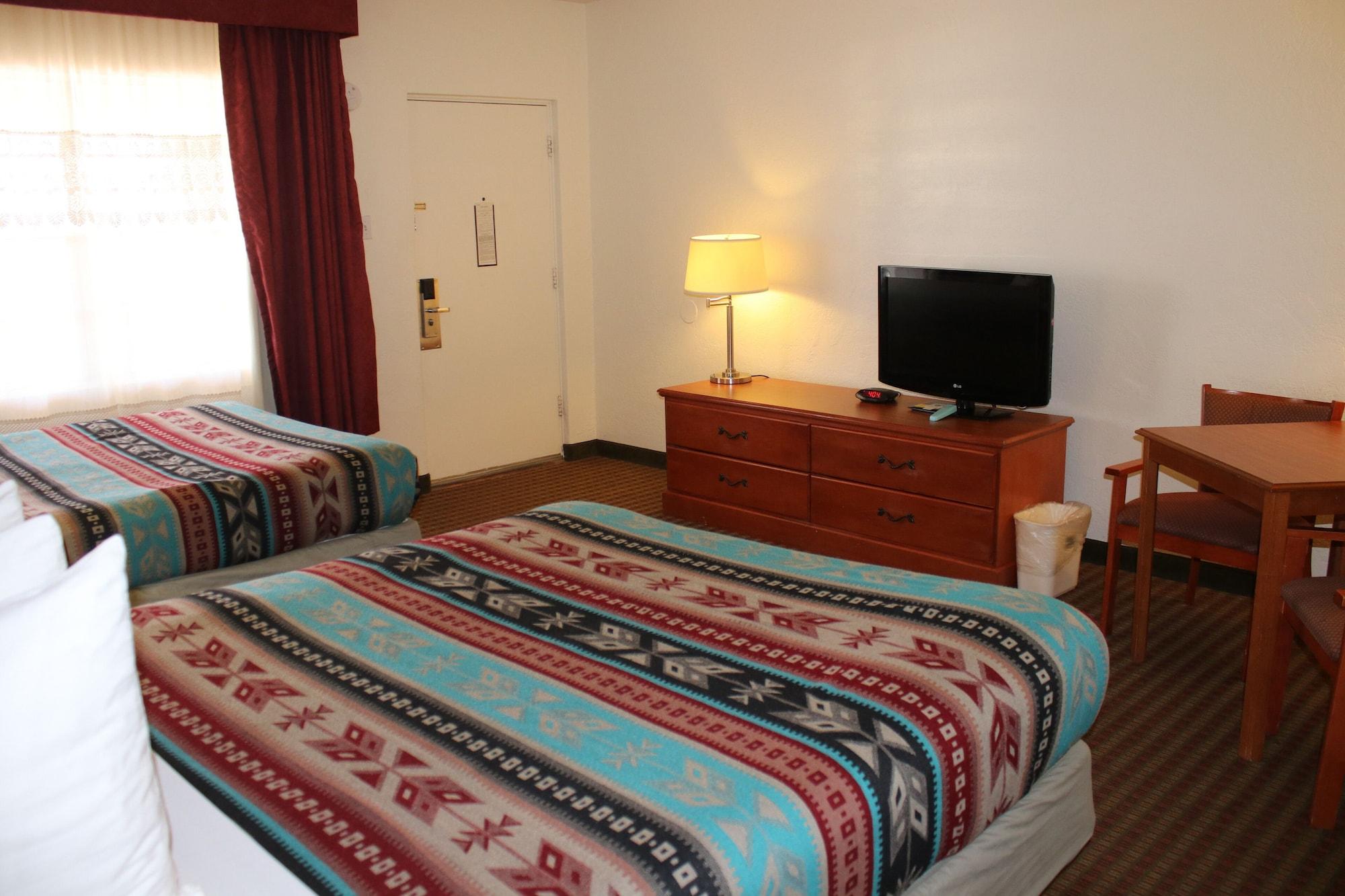 The Classic Desert Aire Hotel Аламогордо Екстериор снимка