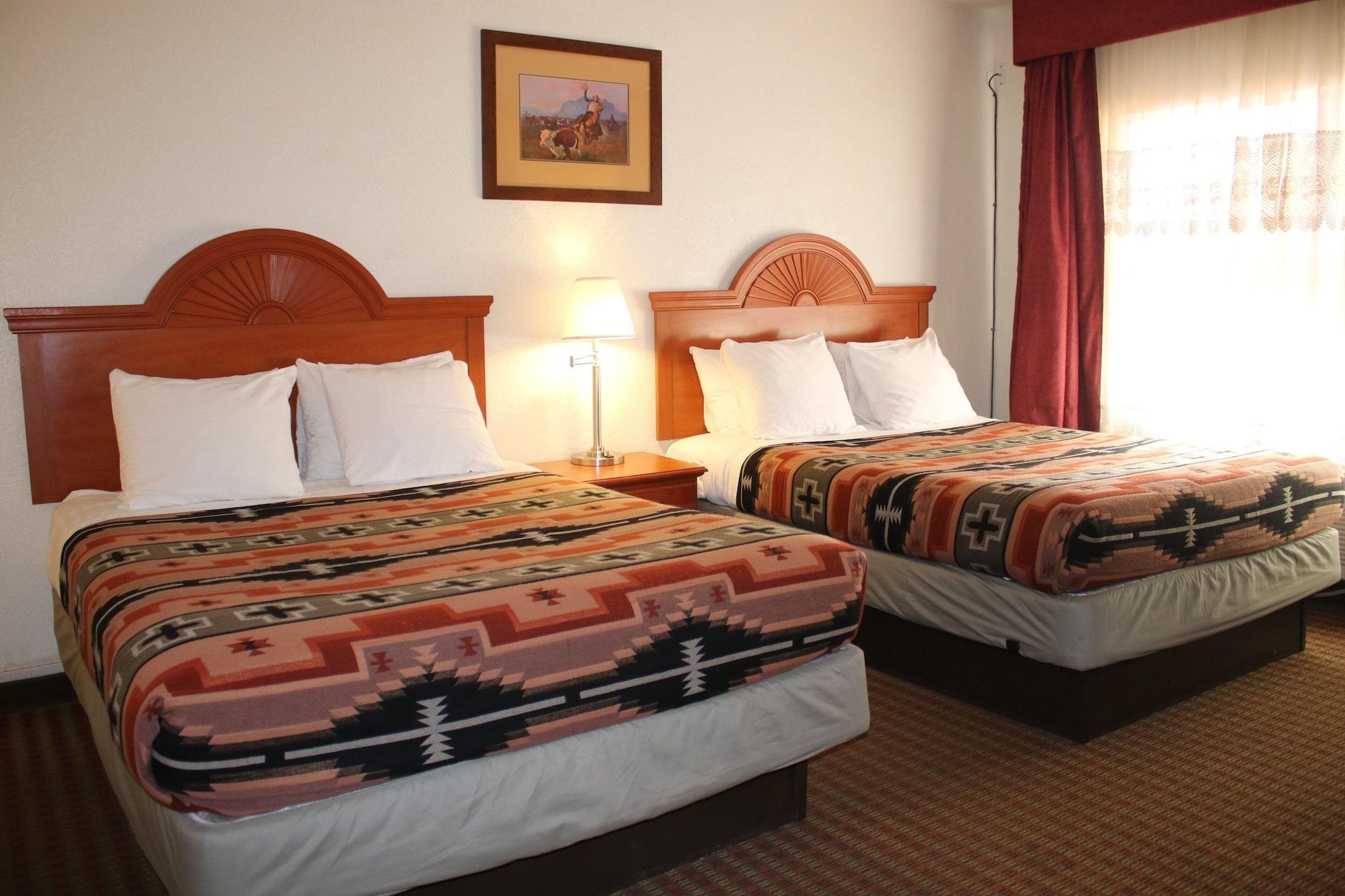 The Classic Desert Aire Hotel Аламогордо Екстериор снимка